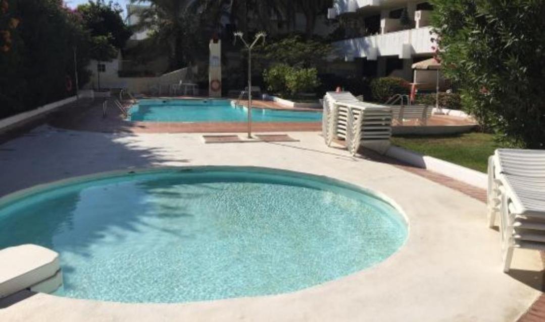 Don Quijote Apartment San Bartolomé المظهر الخارجي الصورة