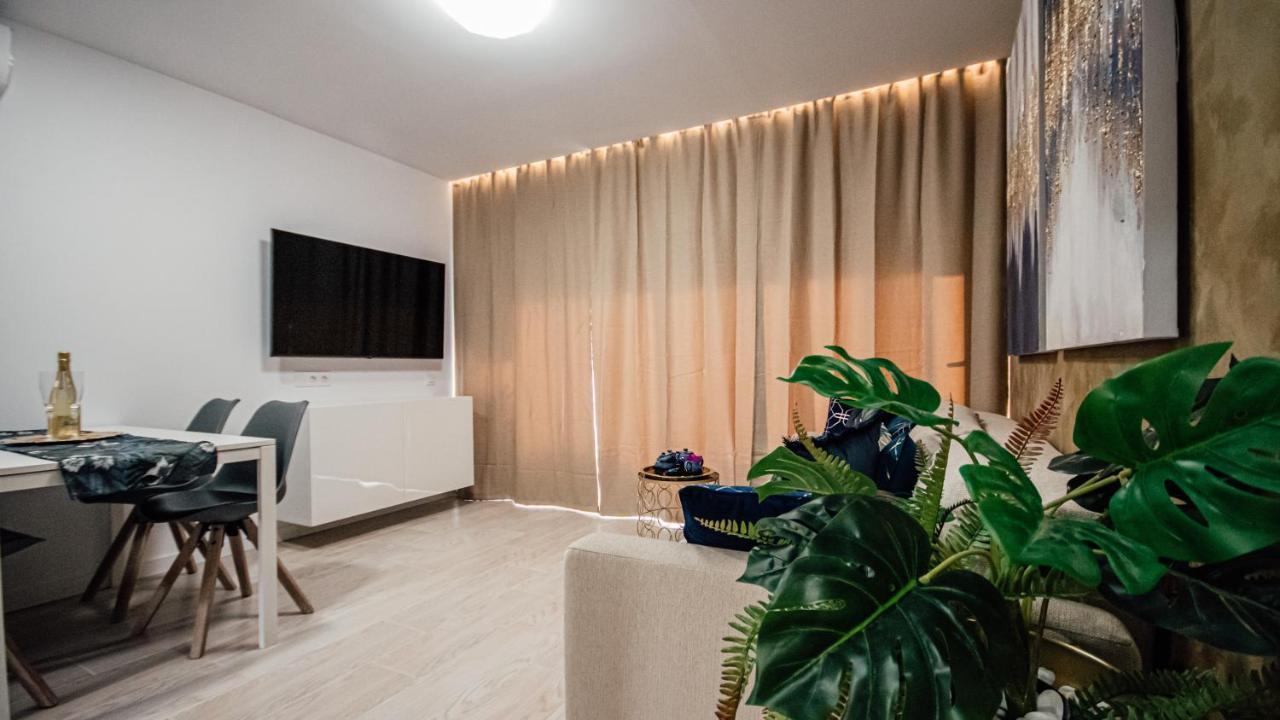 Don Quijote Apartment San Bartolomé المظهر الخارجي الصورة